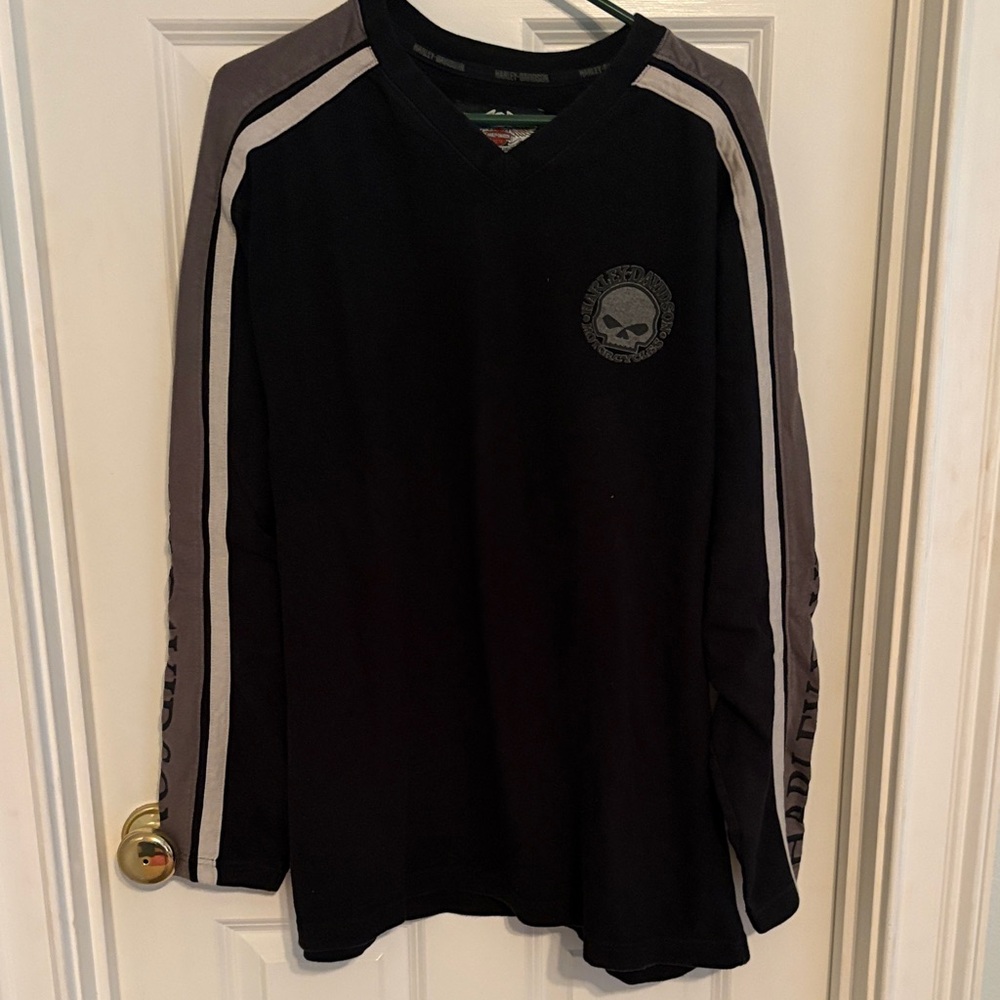 Harley-Davidson Black Long-Sleeve V-Neck Shirt with Gray Stripes